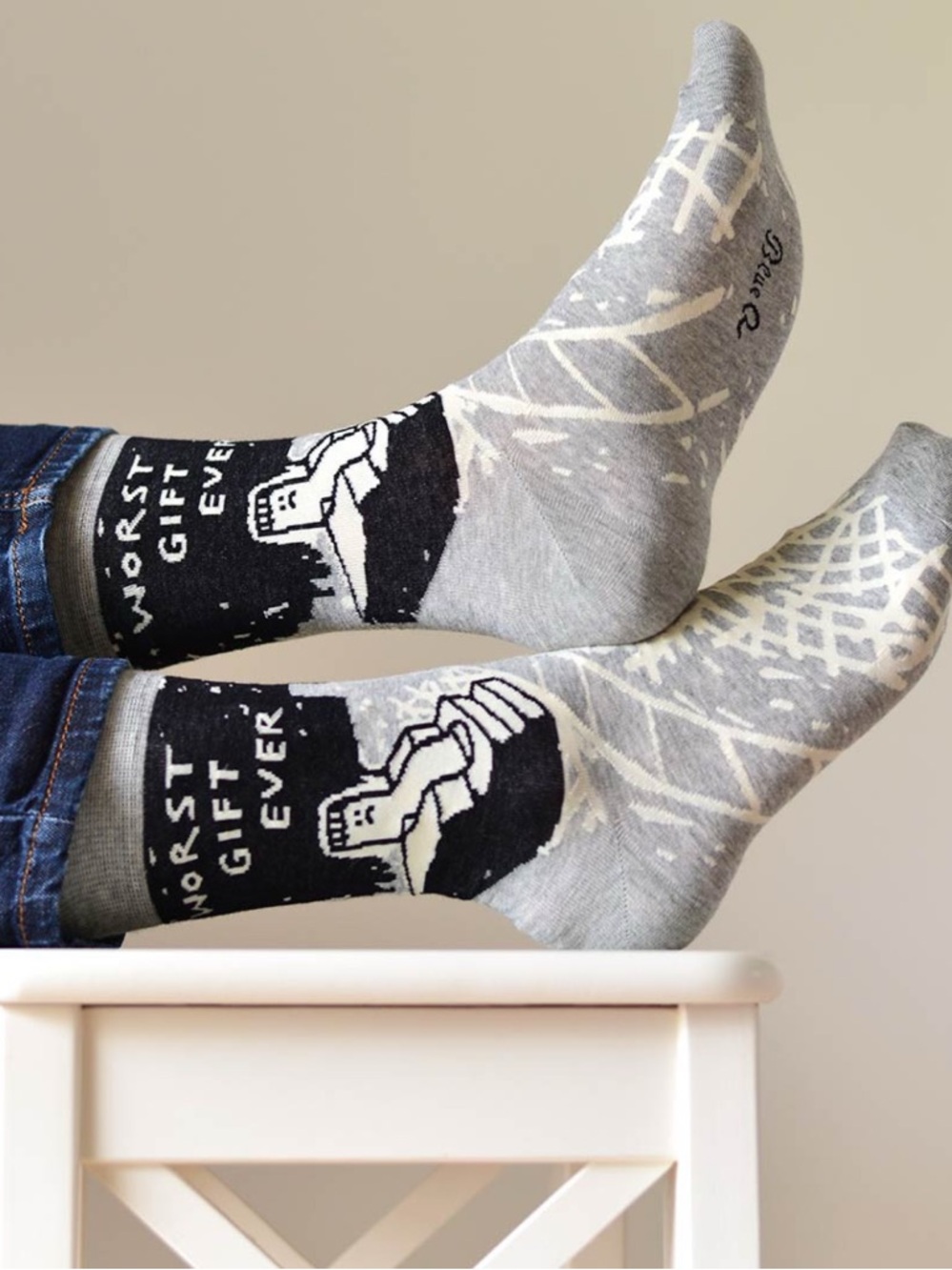 Blue Q Worst Gift Ever M-Crew Socks